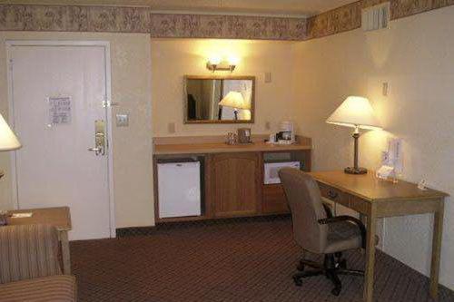 Pan American Inn And Suites Albuquerque Szoba fotó